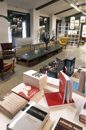 essere pubblicato postumo 2